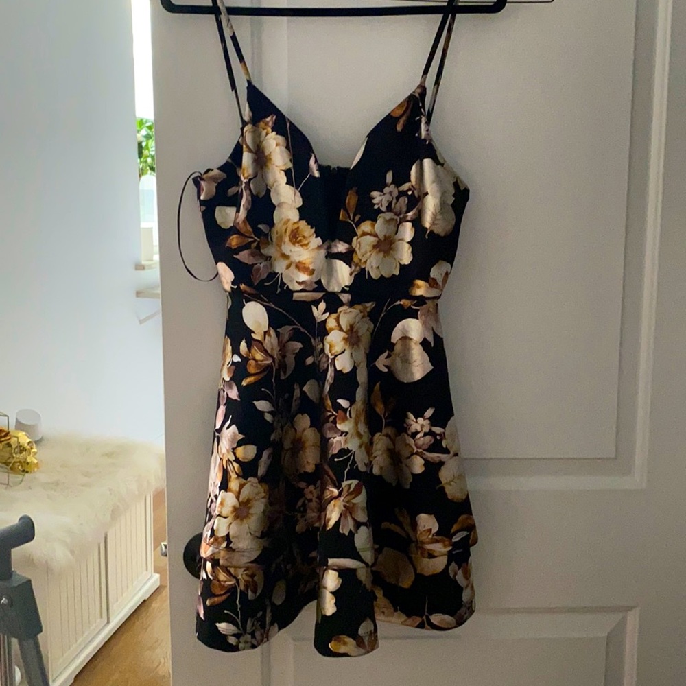 Windsor - Floral Gold and Black dress